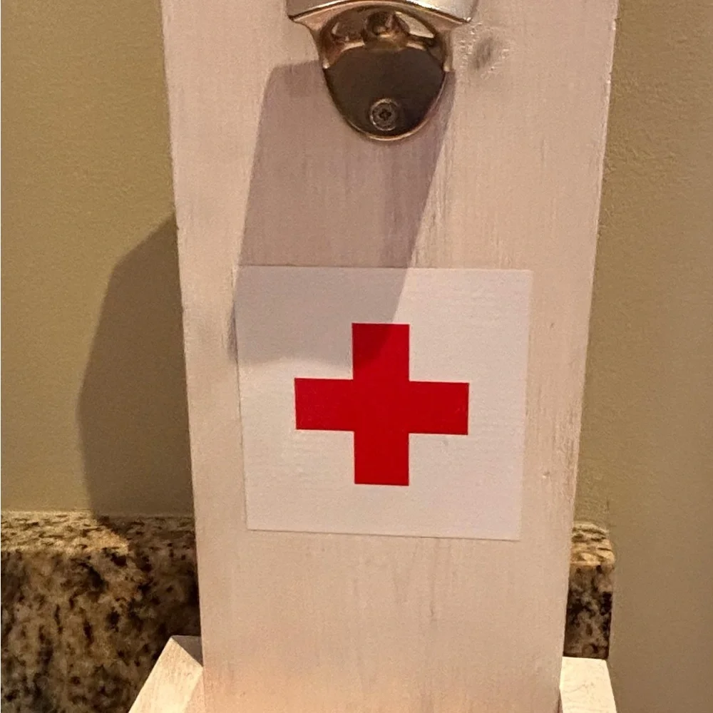 Wall Mounted Beer Bottle Cap Opener & Cap Catcher - Woodcrafted 